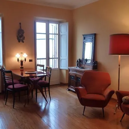 Casa Forster Langhe Kır Evi *