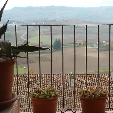 Casa Forster Langhe Kır Evi *