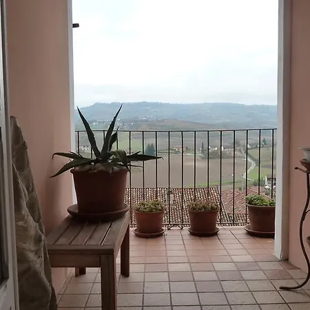 Kır Evi Casa Forster Langhe *